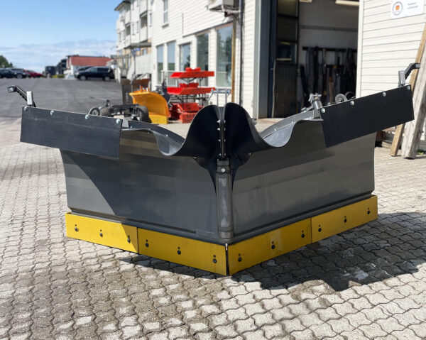 main_2766196_94ad32c2-d426-4d77-28bf-4b621de5_gigant-hsv-320-snoskjar