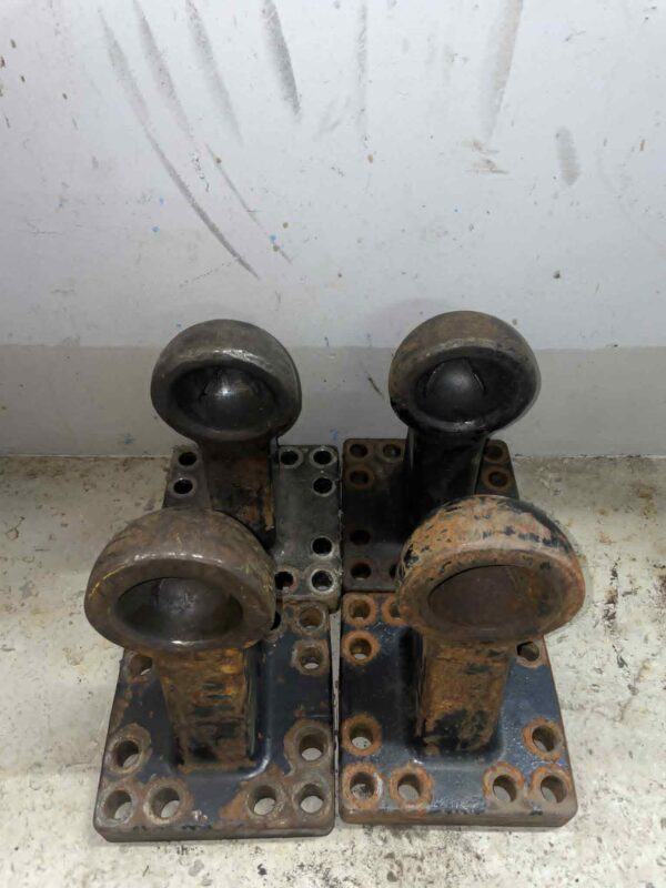 main_3326459_e6744502-1cd7-d988-fd44-3ca5e58b_brukte-k80-kulekoblinger-160x160-12-bolt